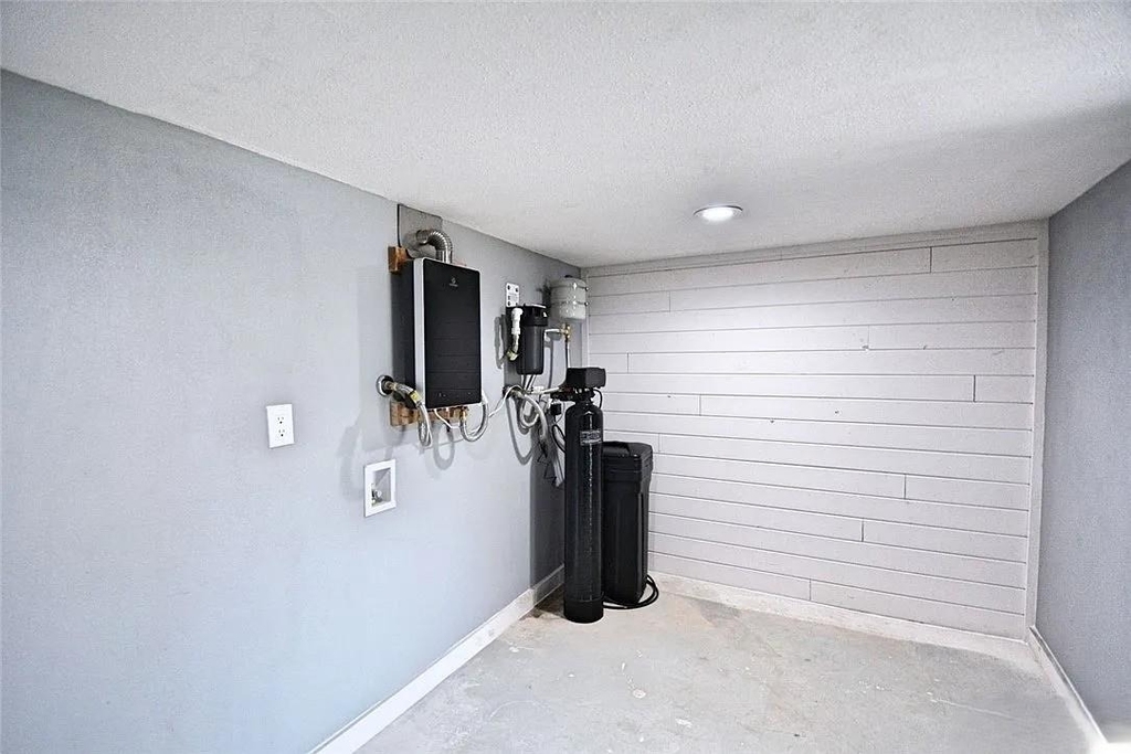 2902 Katy St - Photo 8