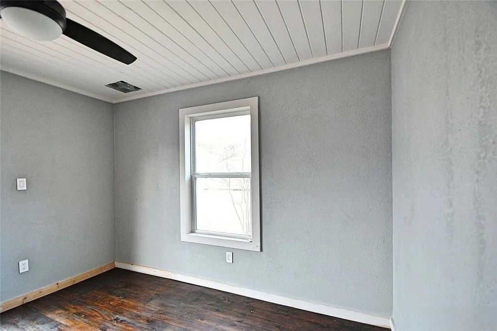 2902 Katy St - Photo 7