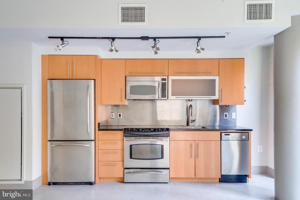 1133 14th Street Nw - Photo 10