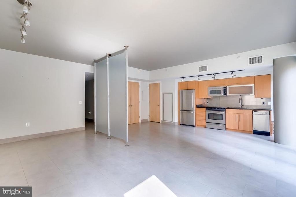 1133 14th Street Nw - Photo 0