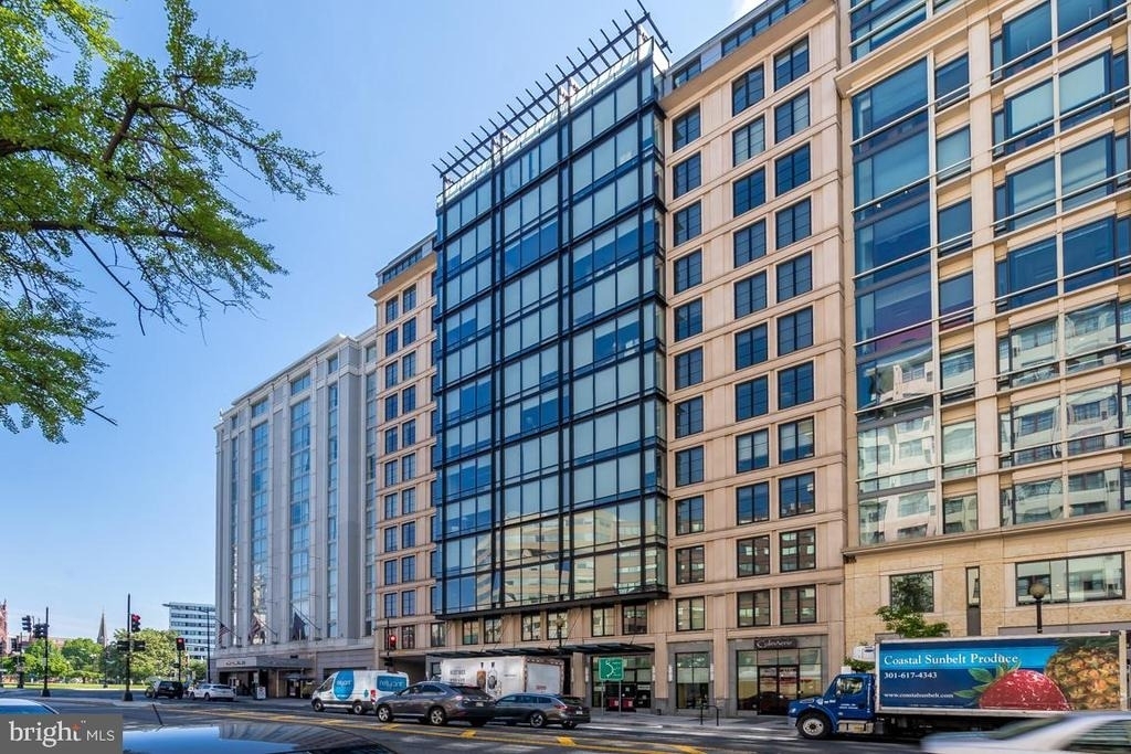 1133 14th Street Nw - Photo 2