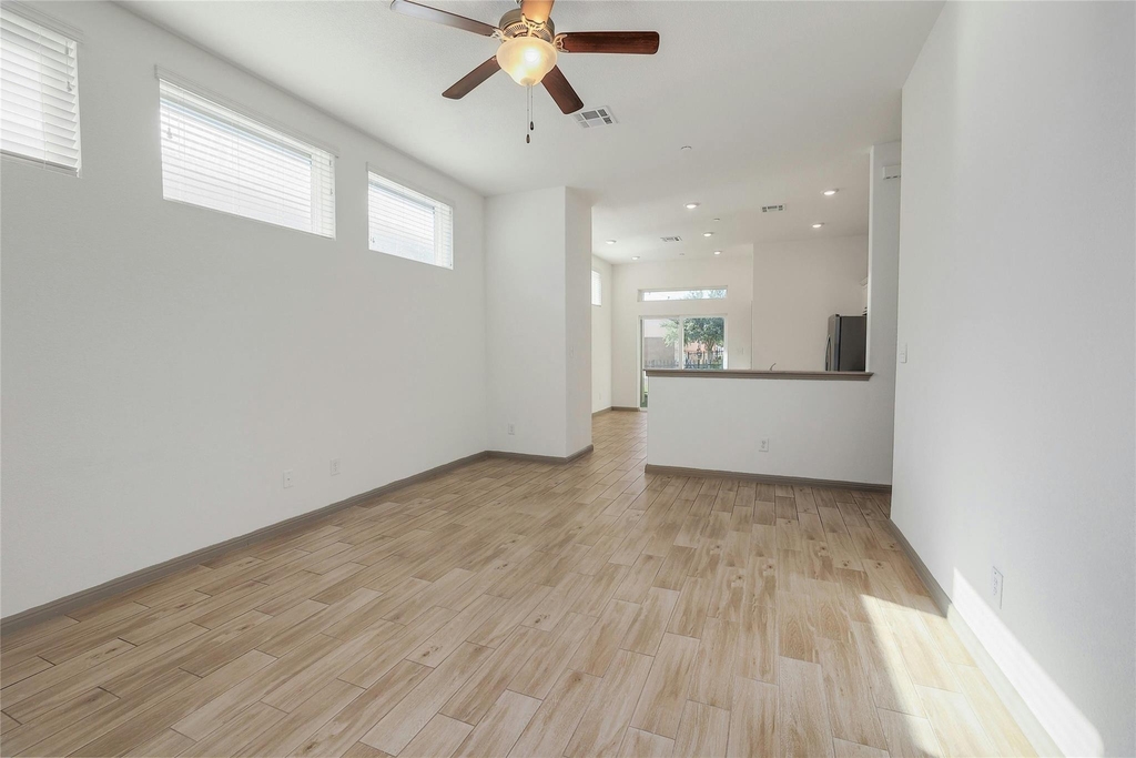 2800 Joe Dimaggio Blvd - Photo 5