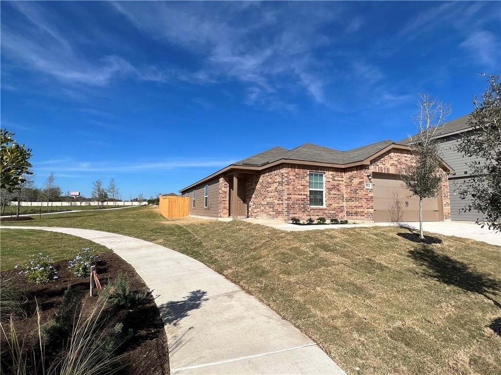 364 Crescent Park Dr - Photo 2