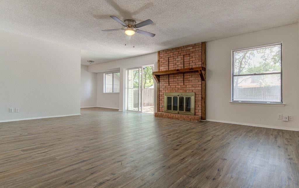 10105 Woodland Village Dr - Photo 16