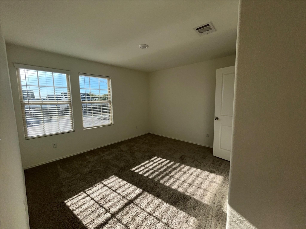 112 High Hill Cv - Photo 13