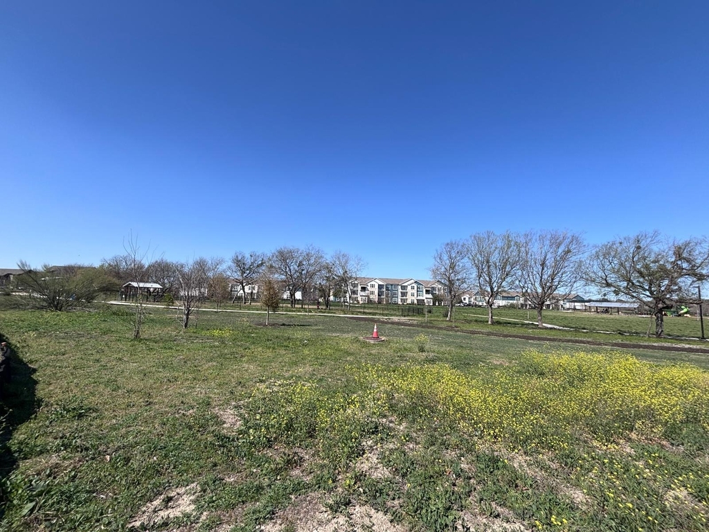1405 Berlin Ln - Photo 23