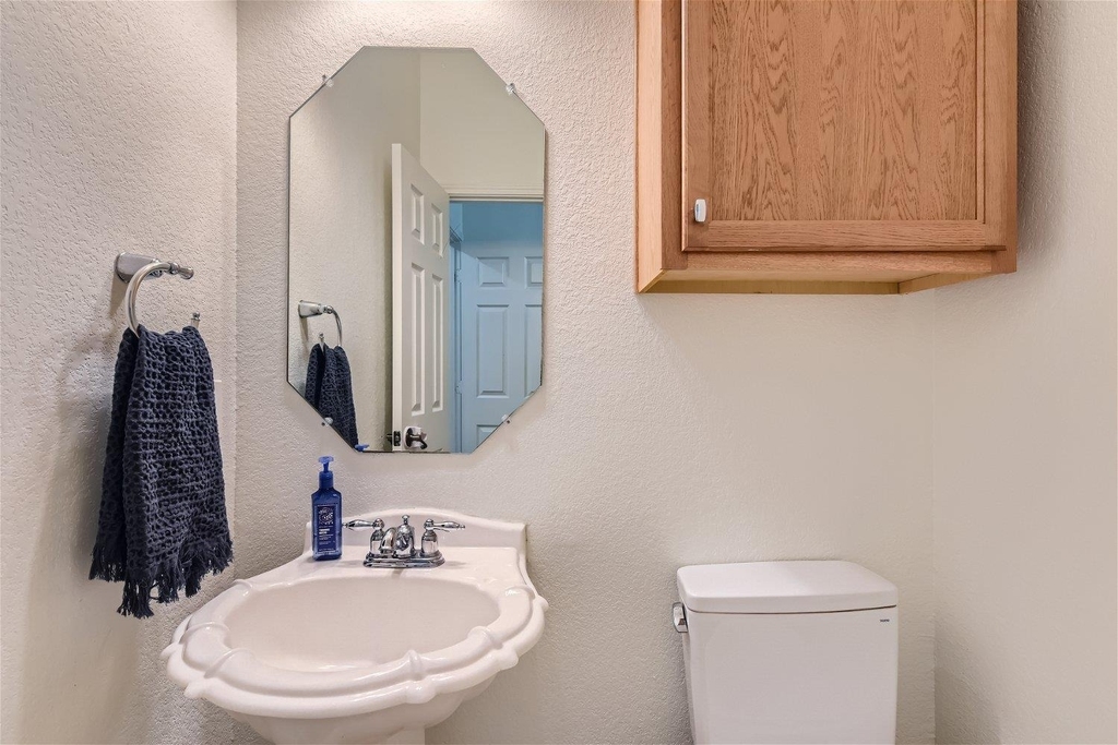 1717 Thompson Trl - Photo 11