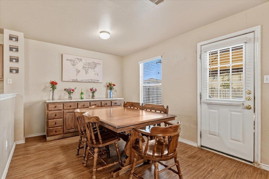 12705 Saint Mary Dr - Photo 7