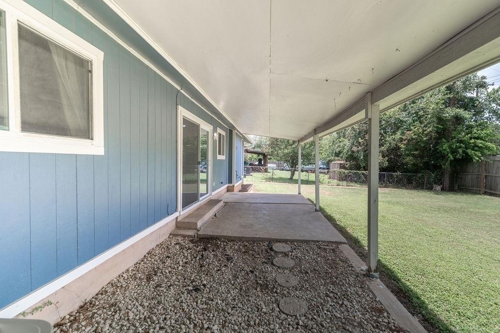 1515 Glenmeadows Dr - Photo 22