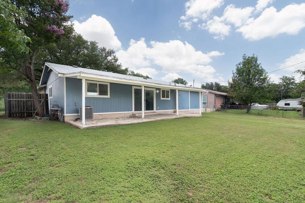 1515 Glenmeadows Dr - Photo 19