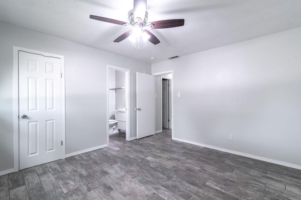 1515 Glenmeadows Dr - Photo 9