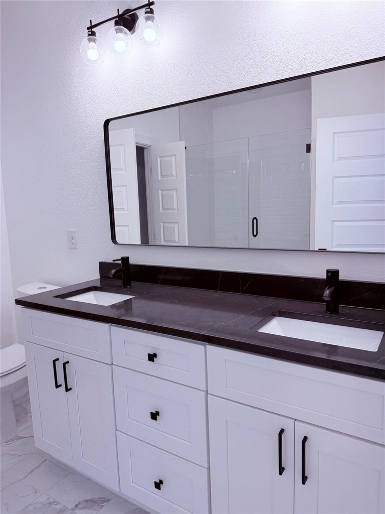 1417 Kramer Ln #7 - Photo 9