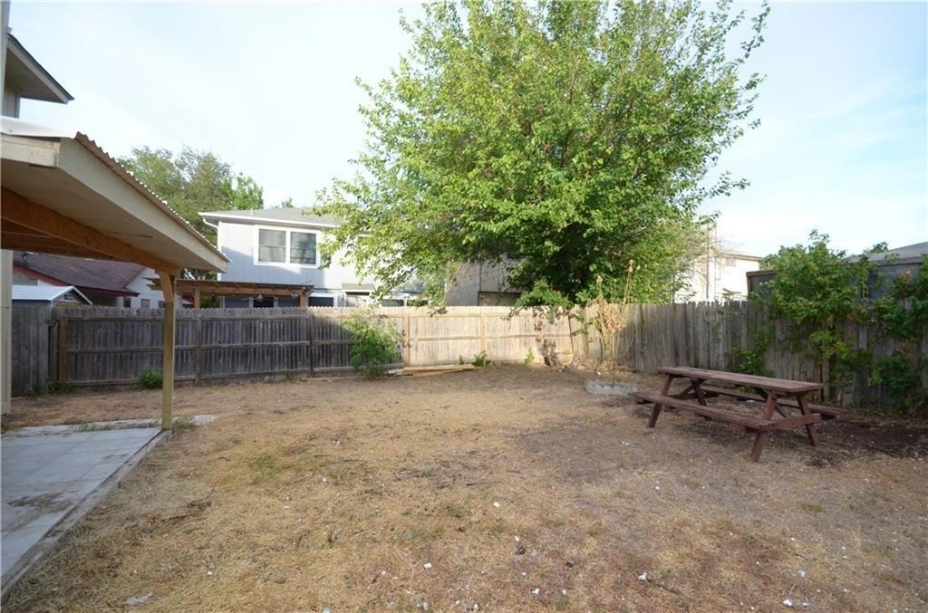13903 Lothian Dr - Photo 33