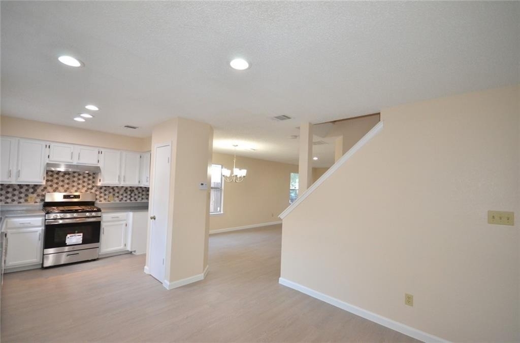 13903 Lothian Dr - Photo 5