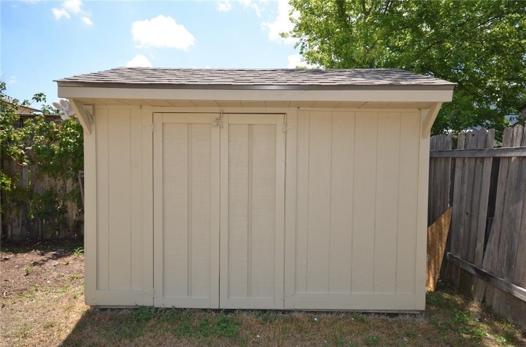13903 Lothian Dr - Photo 35