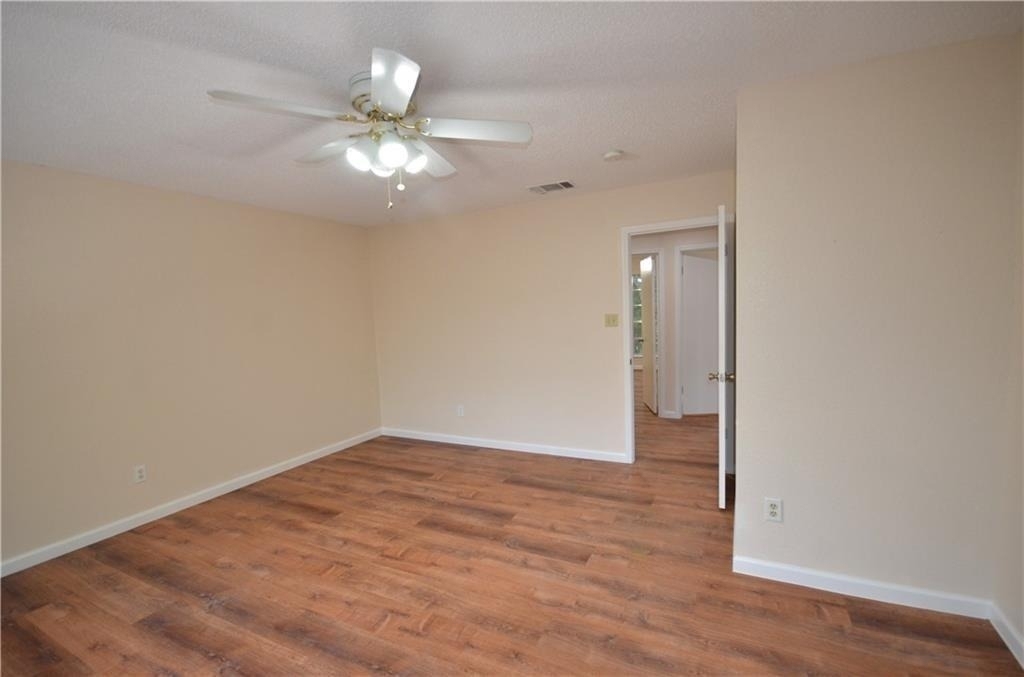 13903 Lothian Dr - Photo 18