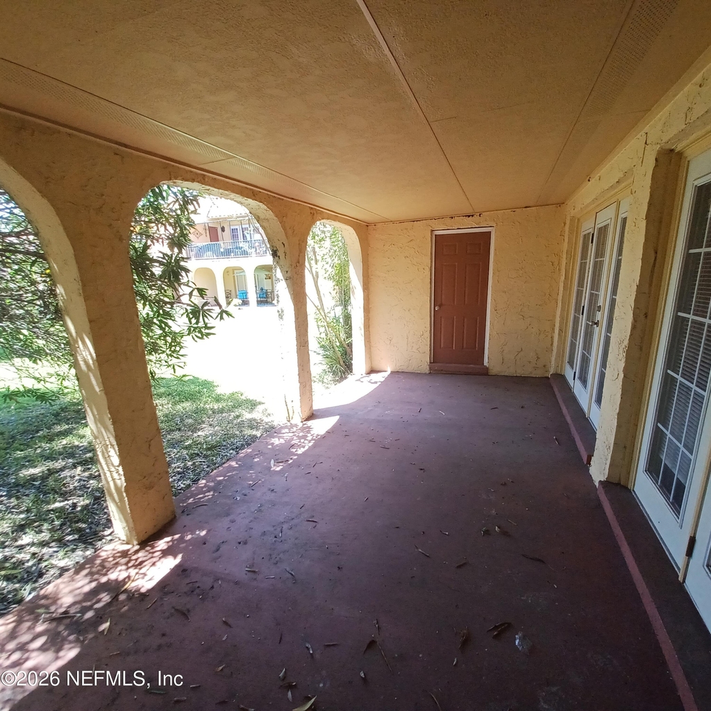 3918 La Mirada Drive N - Photo 21