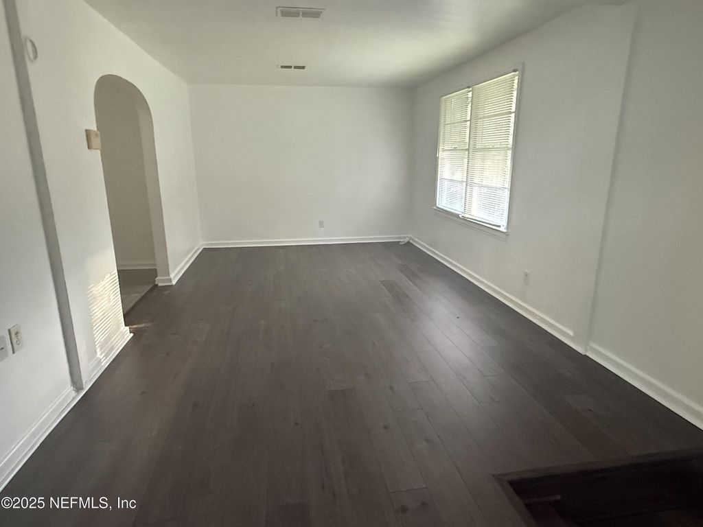 903 Melson Avenue - Photo 3
