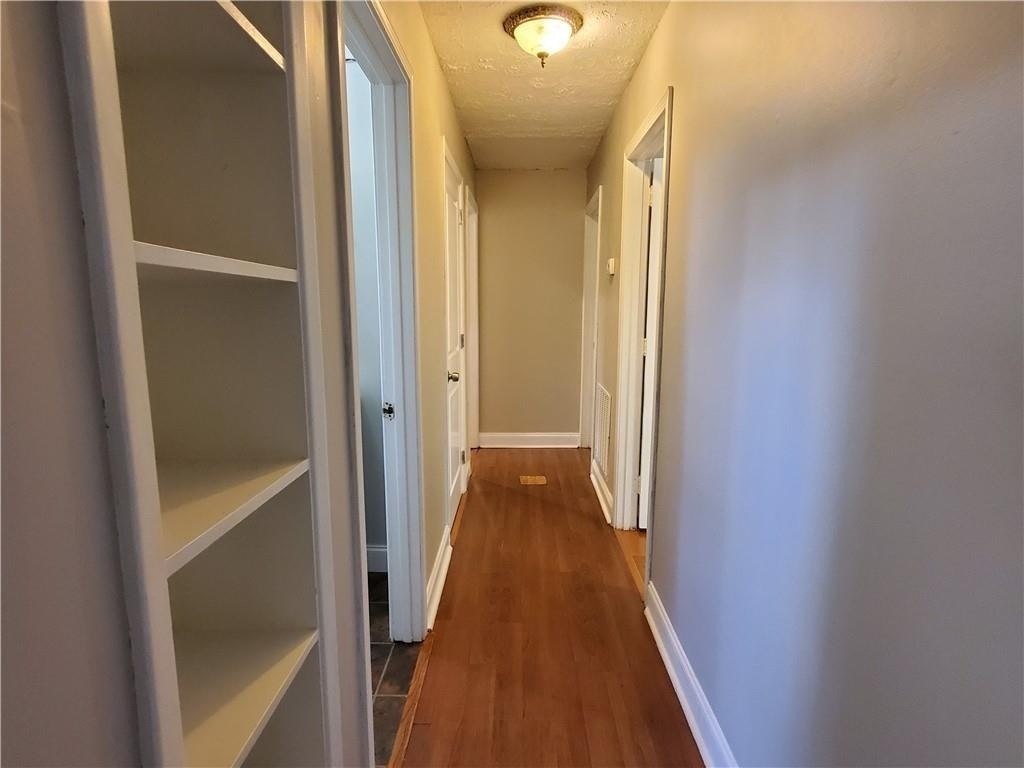 931 Auburn Road - Photo 11