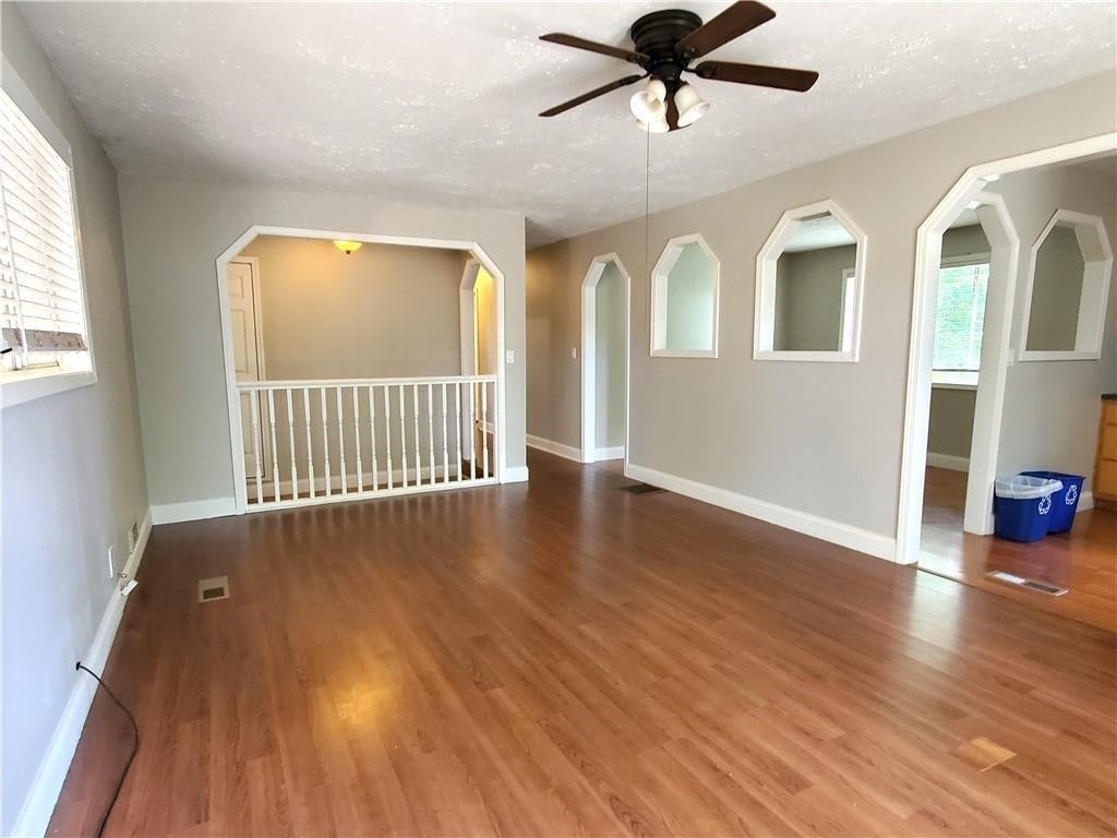 931 Auburn Road - Photo 9