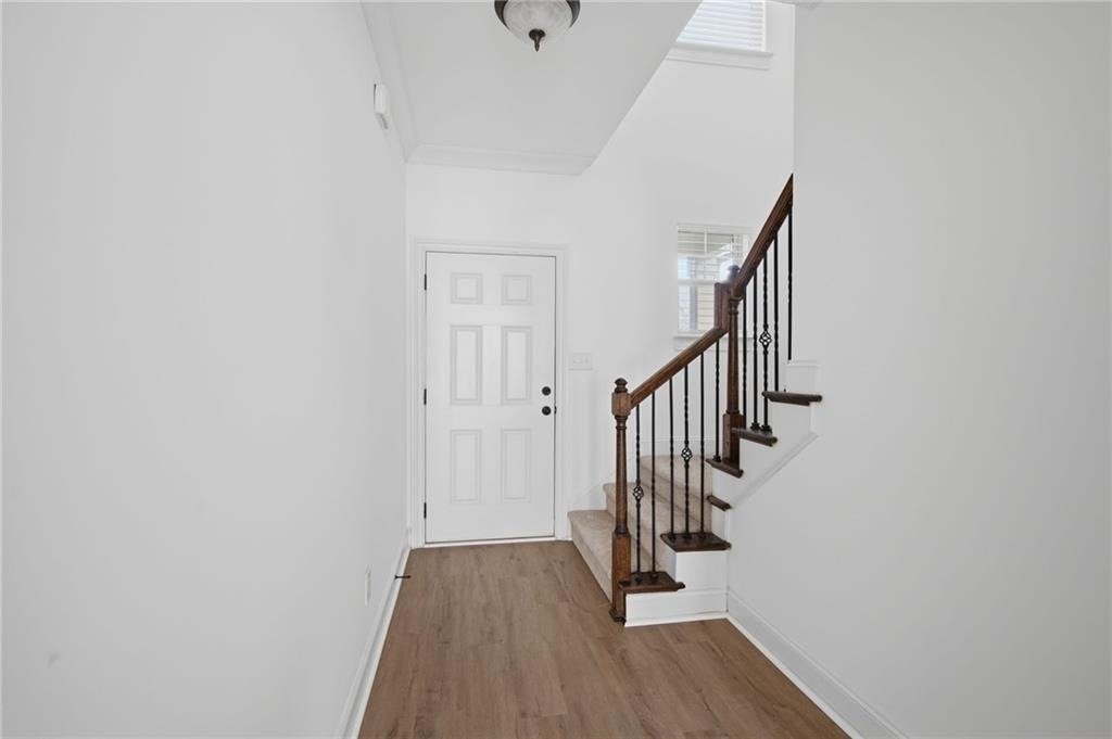 5060 Rialto Way - Photo 1