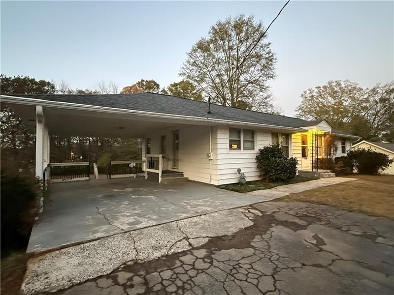 498 Ridge Avenue Sw - Photo 2