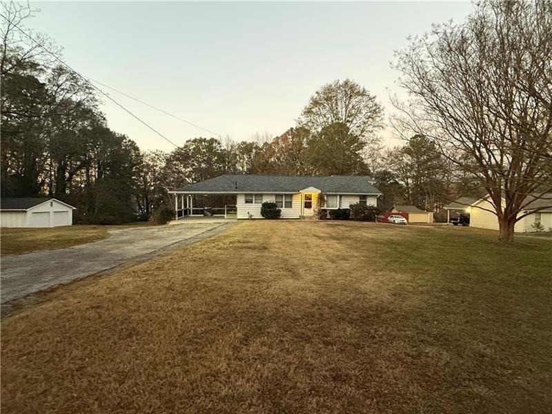 498 Ridge Avenue Sw - Photo 1