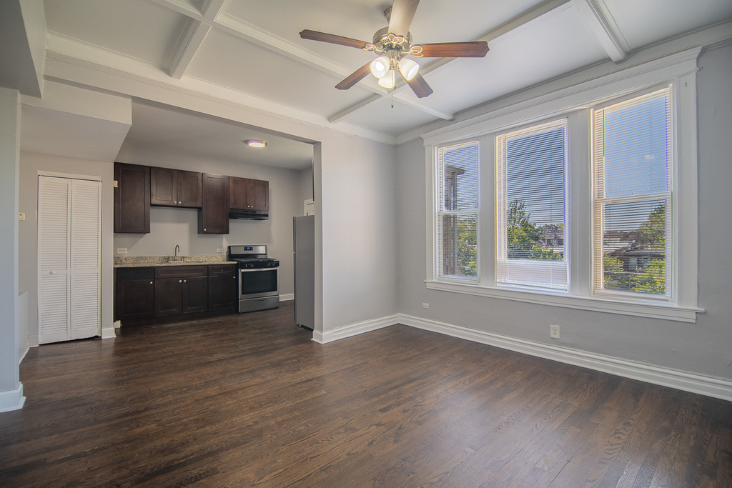 5610 S Michigan Street - Photo 2