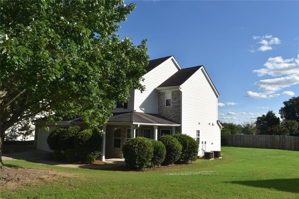 1854 Pierce Way - Photo 1