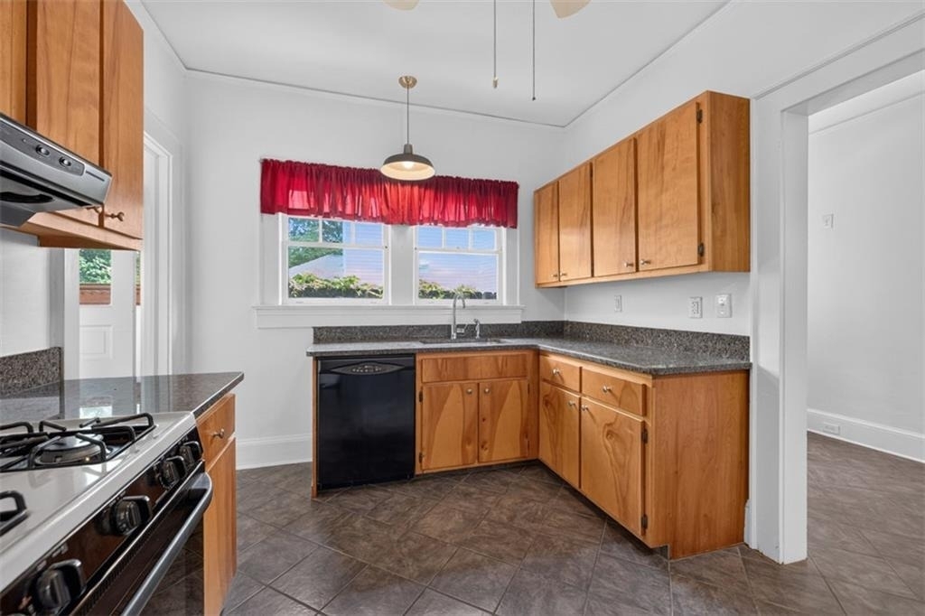 582 Clifton Road Ne - Photo 20