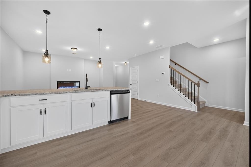 58 Jacobs Farm Lane - Photo 13