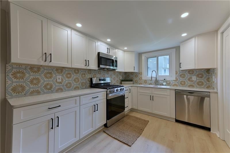 2179 Surrey Court Se - Photo 3