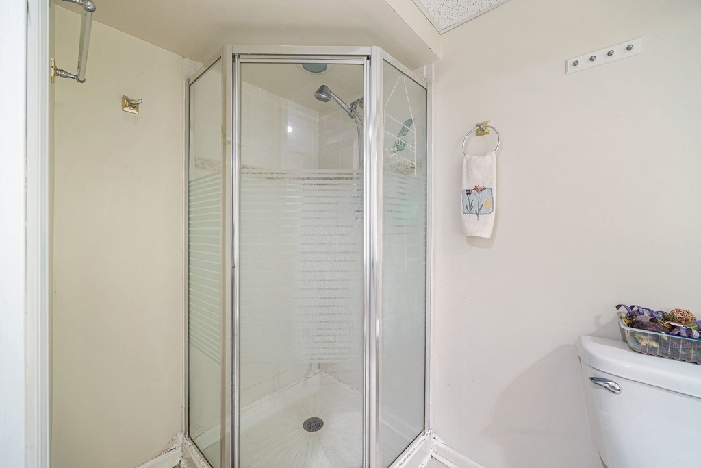 32504 Millstone Circle - Photo 17