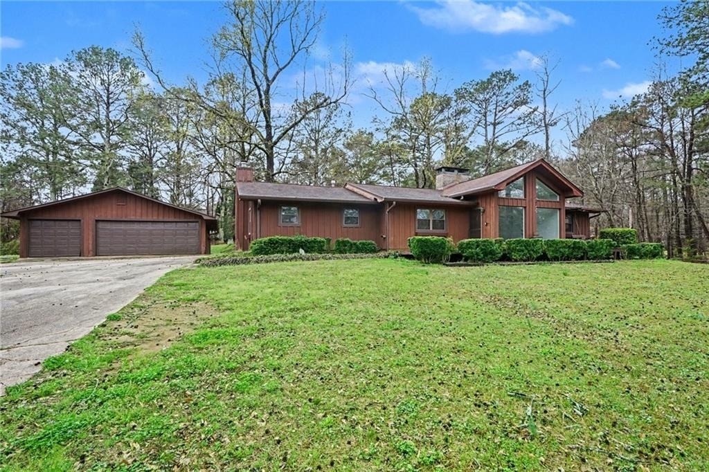 10 Gentry Drive - Photo 0