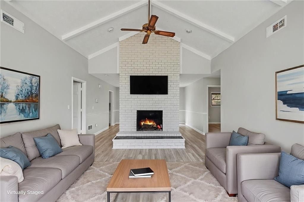 10 Gentry Drive - Photo 3