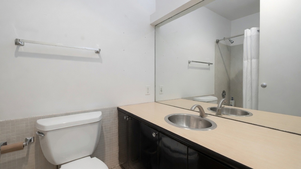 2400 N Lakeview Avenue - Photo 16
