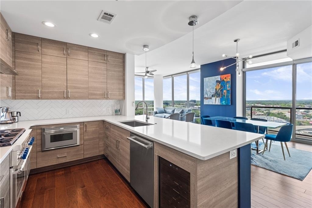 270 17th Street Nw - Photo 4