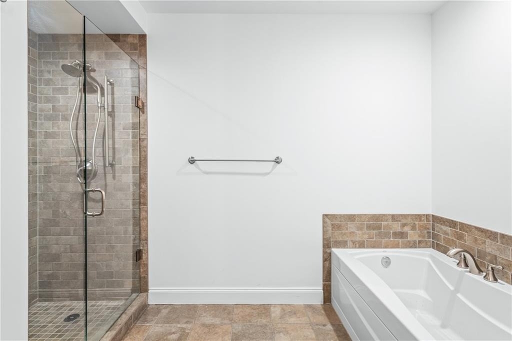 270 17th Street Nw - Photo 23