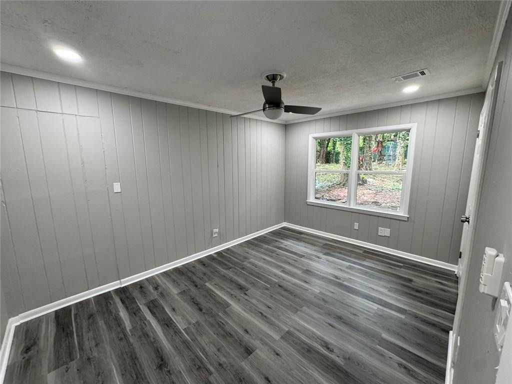 1508 Vancouver Drive - Photo 12