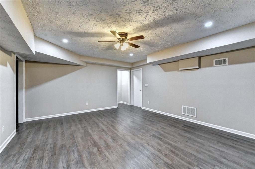 3372 Cottonwood Lane - Photo 13