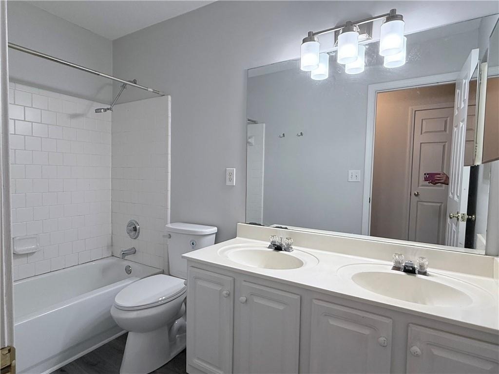 175 Sessingham Lane - Photo 17
