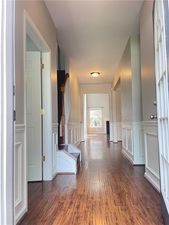 385 Blackwood Lane - Photo 2