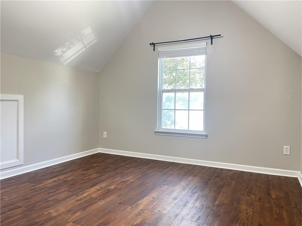 385 Blackwood Lane - Photo 18