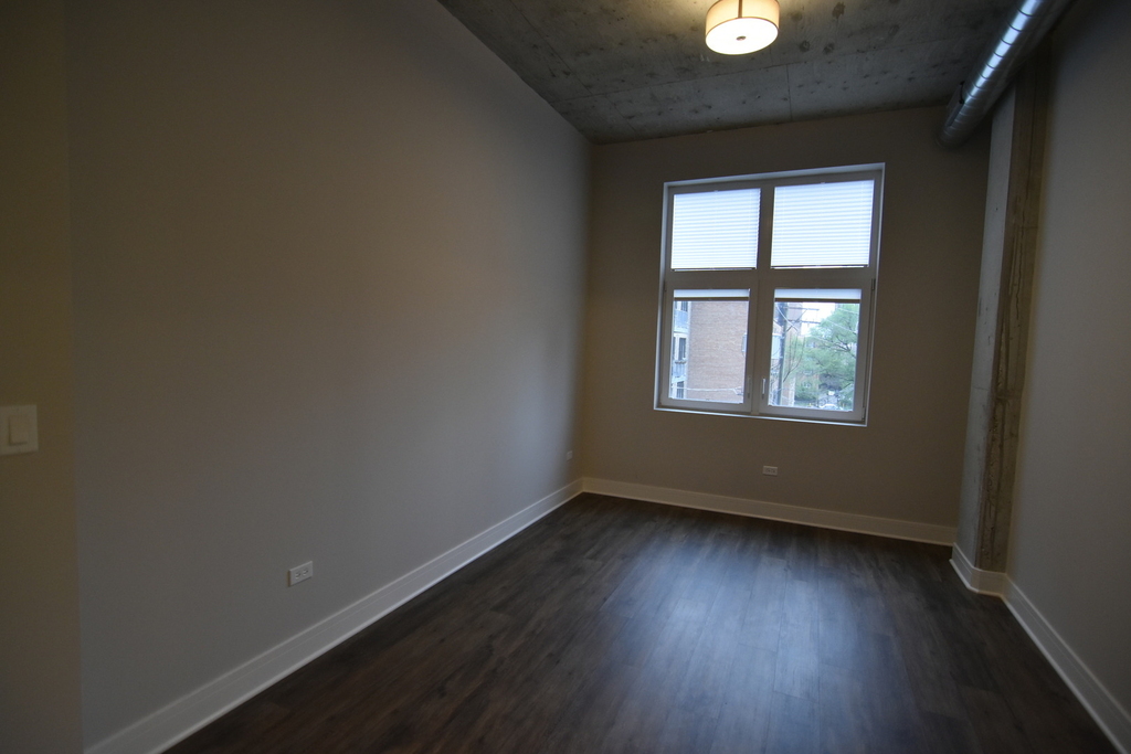 3833 N Broadway Street - Photo 6