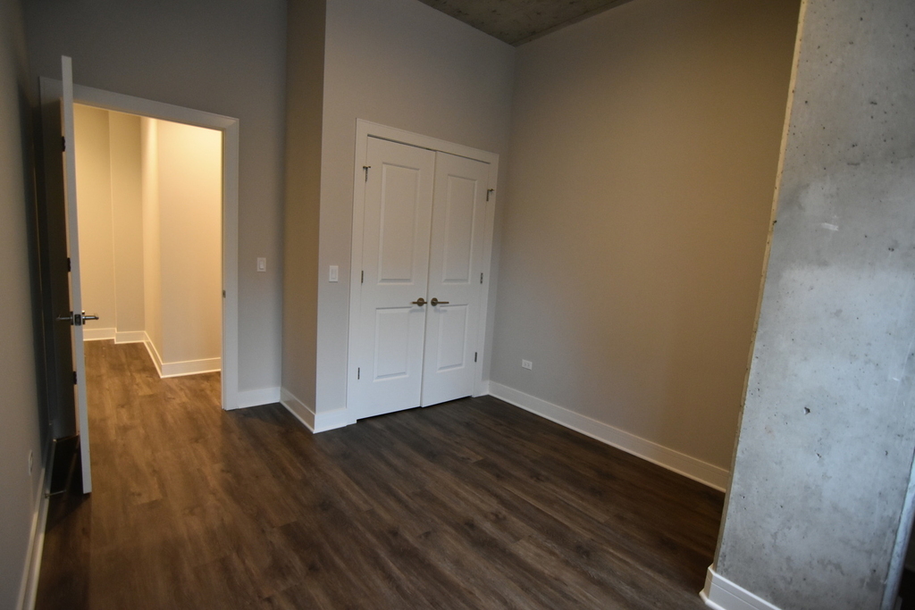 3833 N Broadway Street - Photo 7