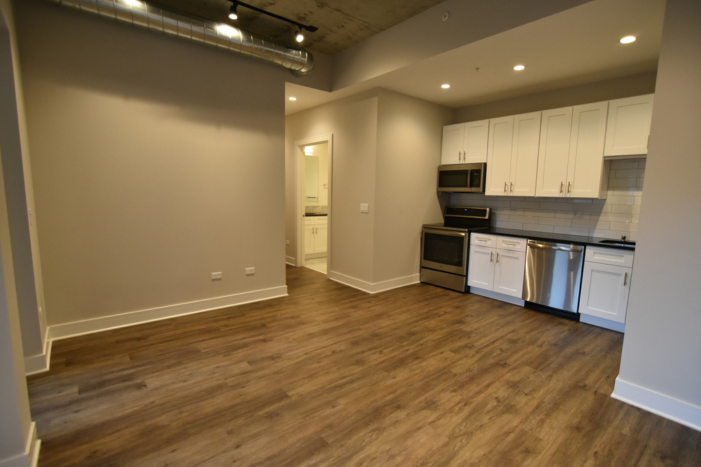 3833 N Broadway Street - Photo 11