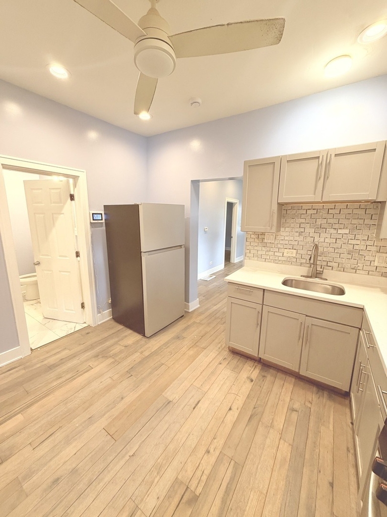 6508 S Carpenter Street - Photo 6