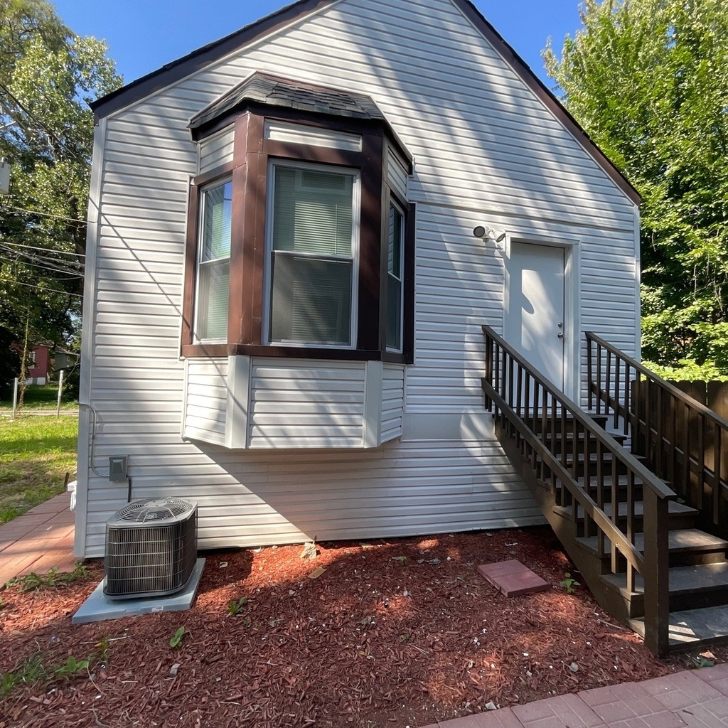 6508 S Carpenter Street - Photo 0