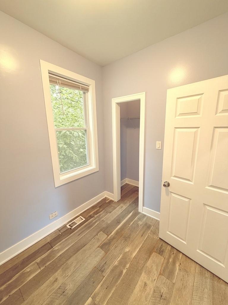 6508 S Carpenter Street - Photo 4