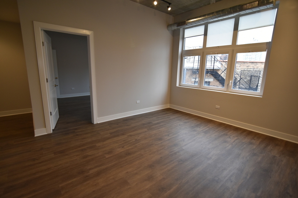 3833 N Broadway Street - Photo 13